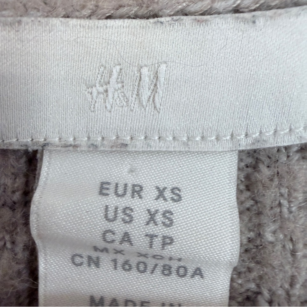 H&M Beige Soft Knit Summer Cabincore Cottagecore Comfortable Cardigan 🔥 - Picture 2 of 3
